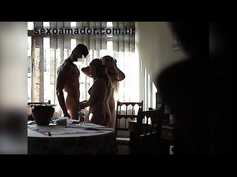 ❤️ جنسي ملګري د هغه سره یو لوی سړی او یو درېیم بلنه ورکوي ❤️ په فحش ps.pornburst.ru