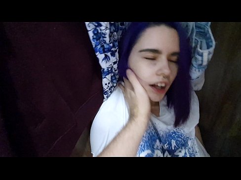 ❤️ زما خور په الماری کې وموندله او د هغې سره یې مرسته وکړه ❤️  په فحش ps.pornburst.ru